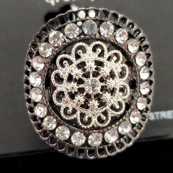NEW Black and Silver Fancy Rhinestone Filigree Stretch Ring - Drema - Picture 4 of 6